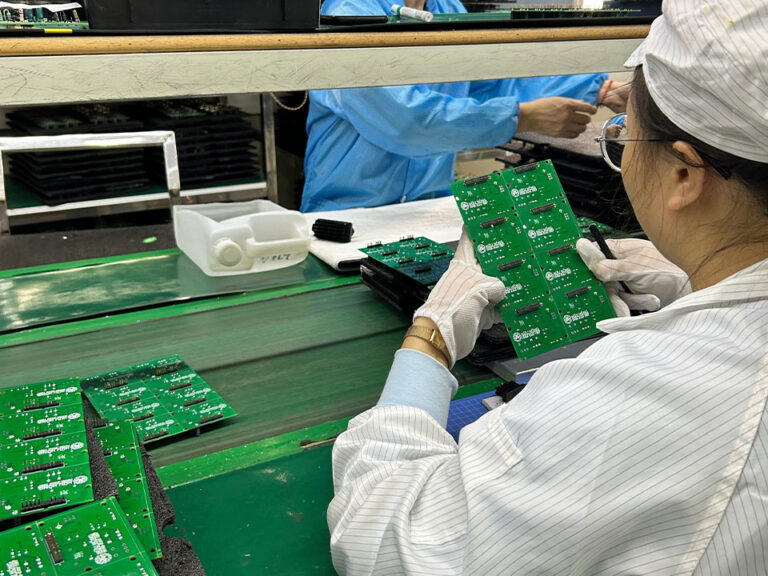 How do I optimize PCB costs when choosing between a single large PCB vs multiple small boards through panelization? 3 OEM Pcb Assembly Manufacturer