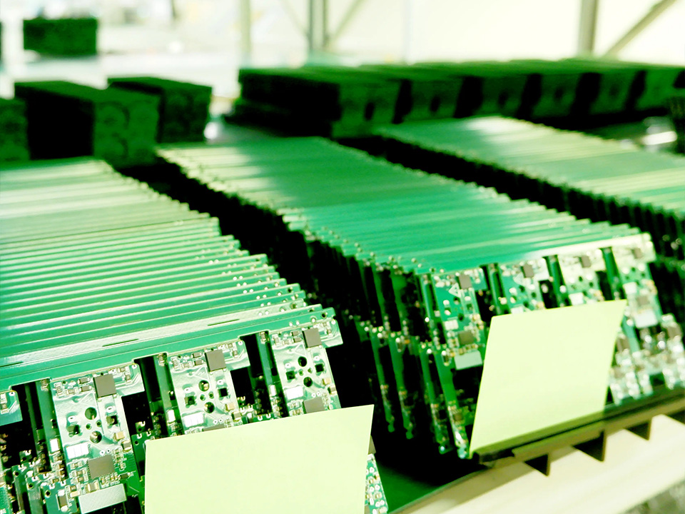 How to Evaluate PCB Manufacturers for Quality, Cost, and Risk 3 Panelization vs Single Board