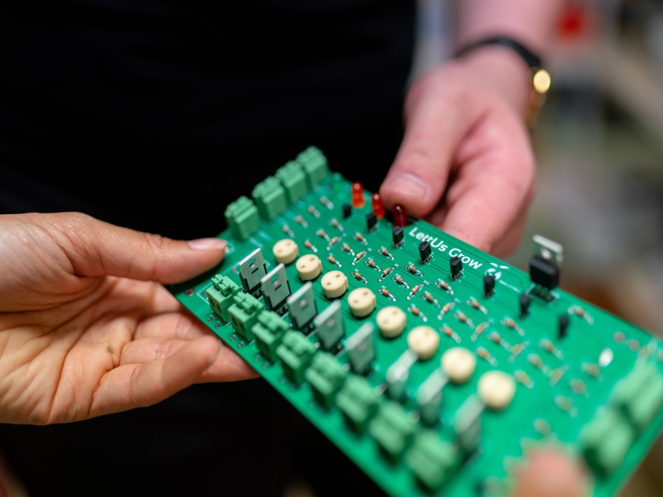 Turnkey vs Partial PCB Assembly: What's Included? 3 Turnkey vs Partial PCB Assembly: What's Included?